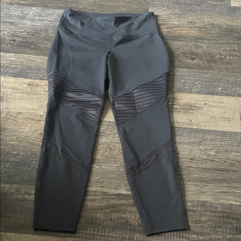 Old Navy Active Black Leggings